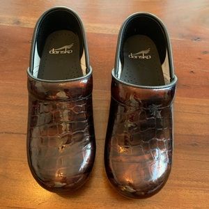 Dansko Women’s Clogs